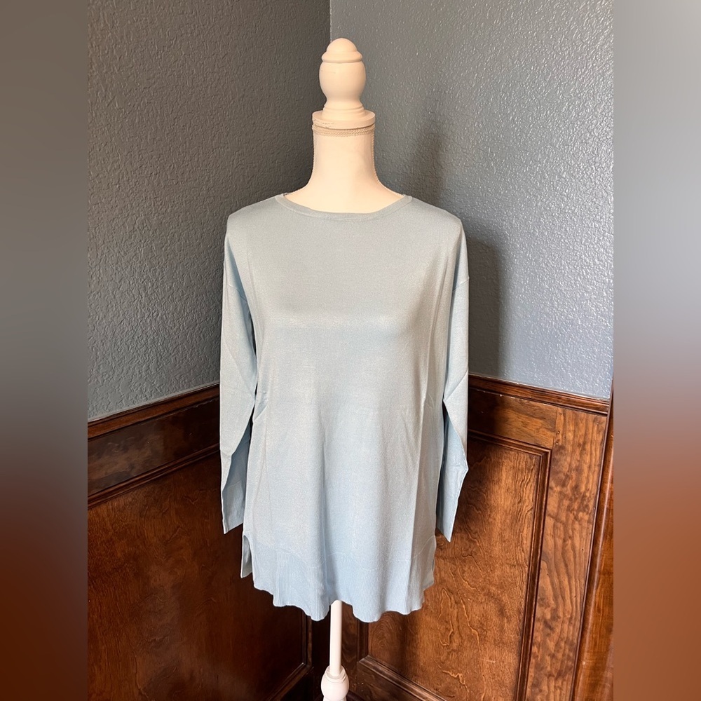 🔥BUY TWO GET ONE 50% OFF🔥
*Discount applied when you create a bundle*